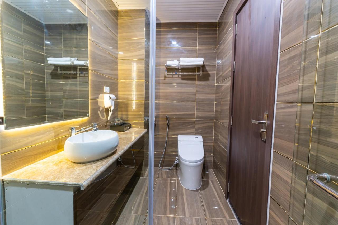 Cm Hotel & Apartment Хайфон Экстерьер фото